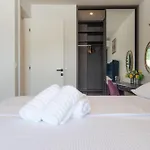 Luxury Monika With Shared Pool Апартаменты